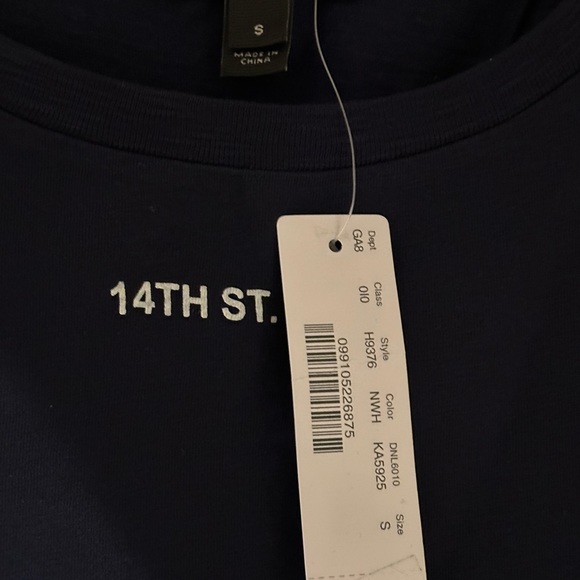 J. Crew New York Greenwich Village Streets T-shirt- Size Small- NWT - Picture 6 of 10